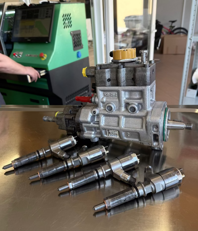 🔧 POPRAVLJENA 3264634, 10R7661, 10R-7661, 32E61-10302 CAT/ PERKINS C4.2 visokotlačna črpalka za 🚜 bager, traktor. Naroči pregled in popravilo +386 51 328088/ info@rcdiesel.si.